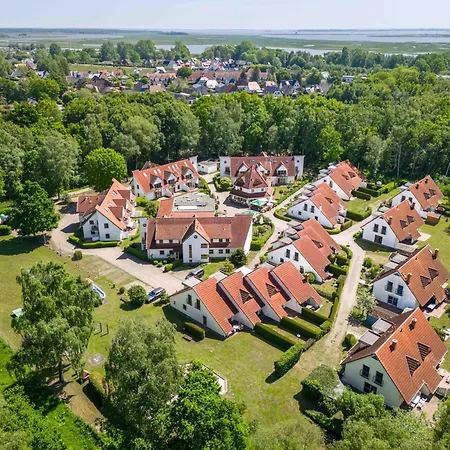Freesenbruch Reihenhaus 8 - Zum Zingst