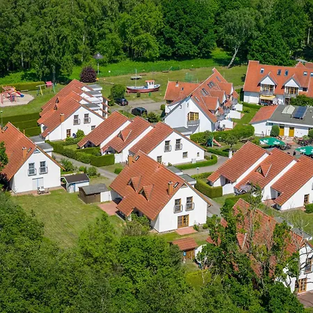 Feriehus Freesenbruch Reihenhaus 8 - Zum *