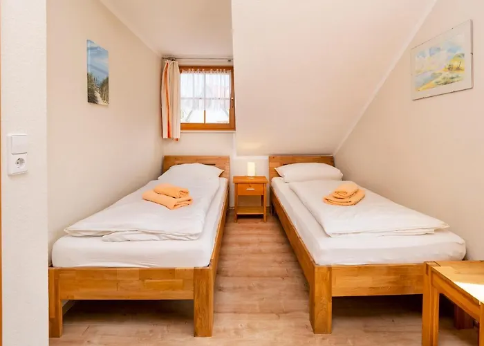 Freesenbruch Reihenhaus 8 - Zum Vakantiehuis Zingst